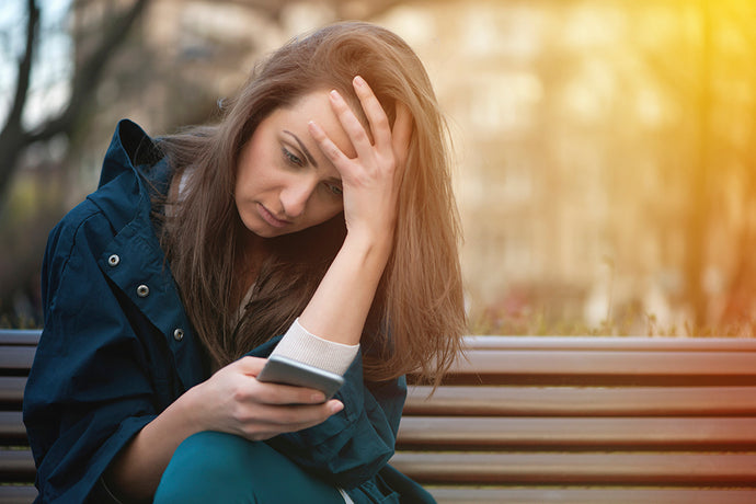 3 Shocking Ways Your Phone Is Damaging Your Mental Health (And What To Do About It)